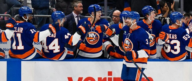 Прогноз на матч Айлендерс – Рейнджерс [28.12.2025]: ставка на хозяев дерби