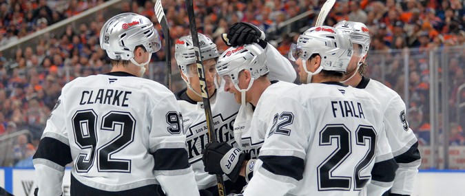 Прогноз на матч Лос-Анджелес – Даллас [13.01.2026]: ждем голевую перестрелку