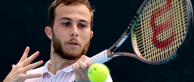 Прогноз на матч Гастон – Синнер [20.01.2026]: разгром или борьба